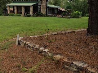 1106 Neal Rd, Walnut Cove, NC 27052