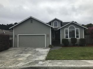 3493 Bridle Crk, Fortuna, CA 95540