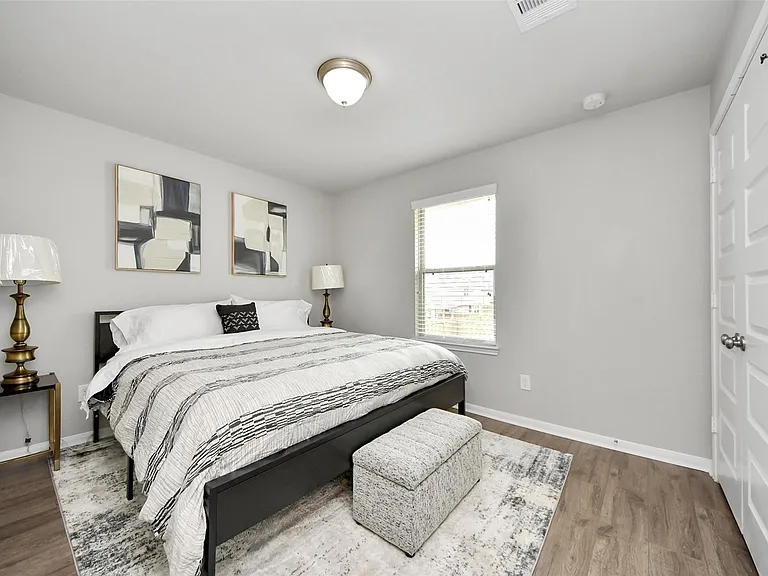 5324 Cj Walker Ln — Photo 32