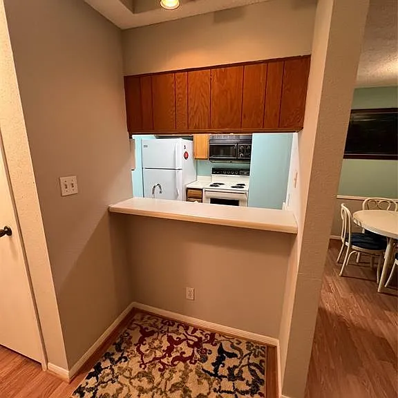 2120 El Paseo St #310 — Photo 19