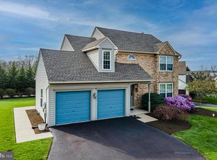 166 Chester Ct, Souderton, PA 18964