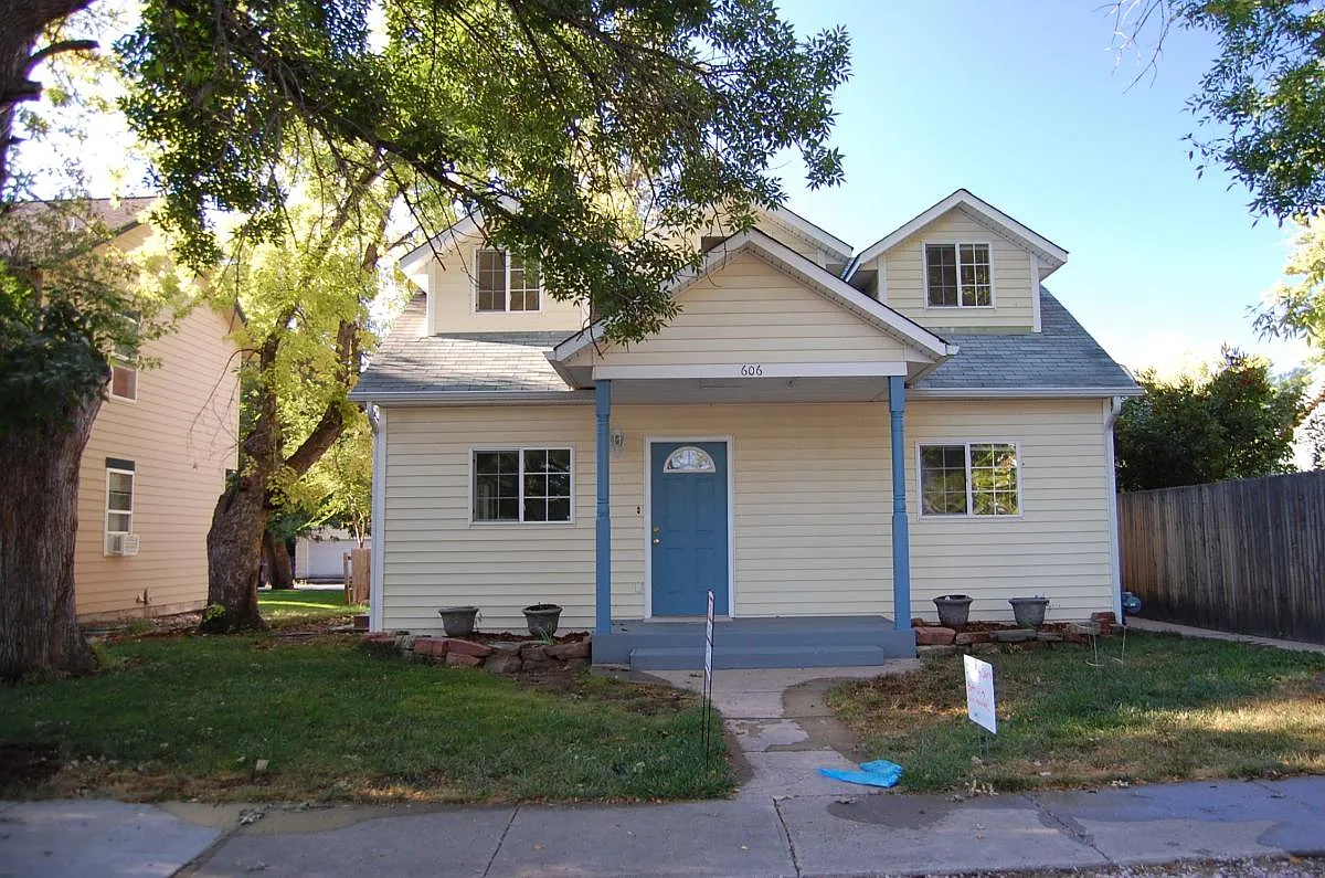 E Chester Street, Lafayette — Photo 1