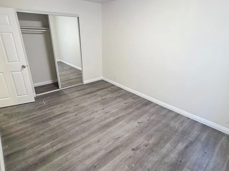 11431 Cedar Avenue — Photo 15