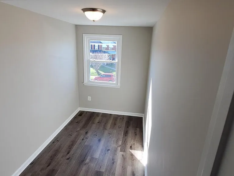 4007 Saint Augustine Ln — Photo 7