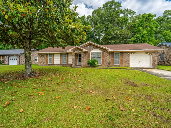4328 Cheviot Dr, North Charleston, SC 29418