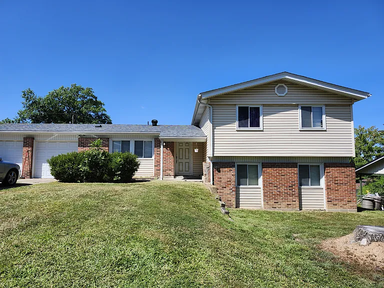 1007 Flair Ct — Photo 14