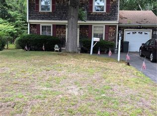 170 Forbes St, Riverside, RI 02915