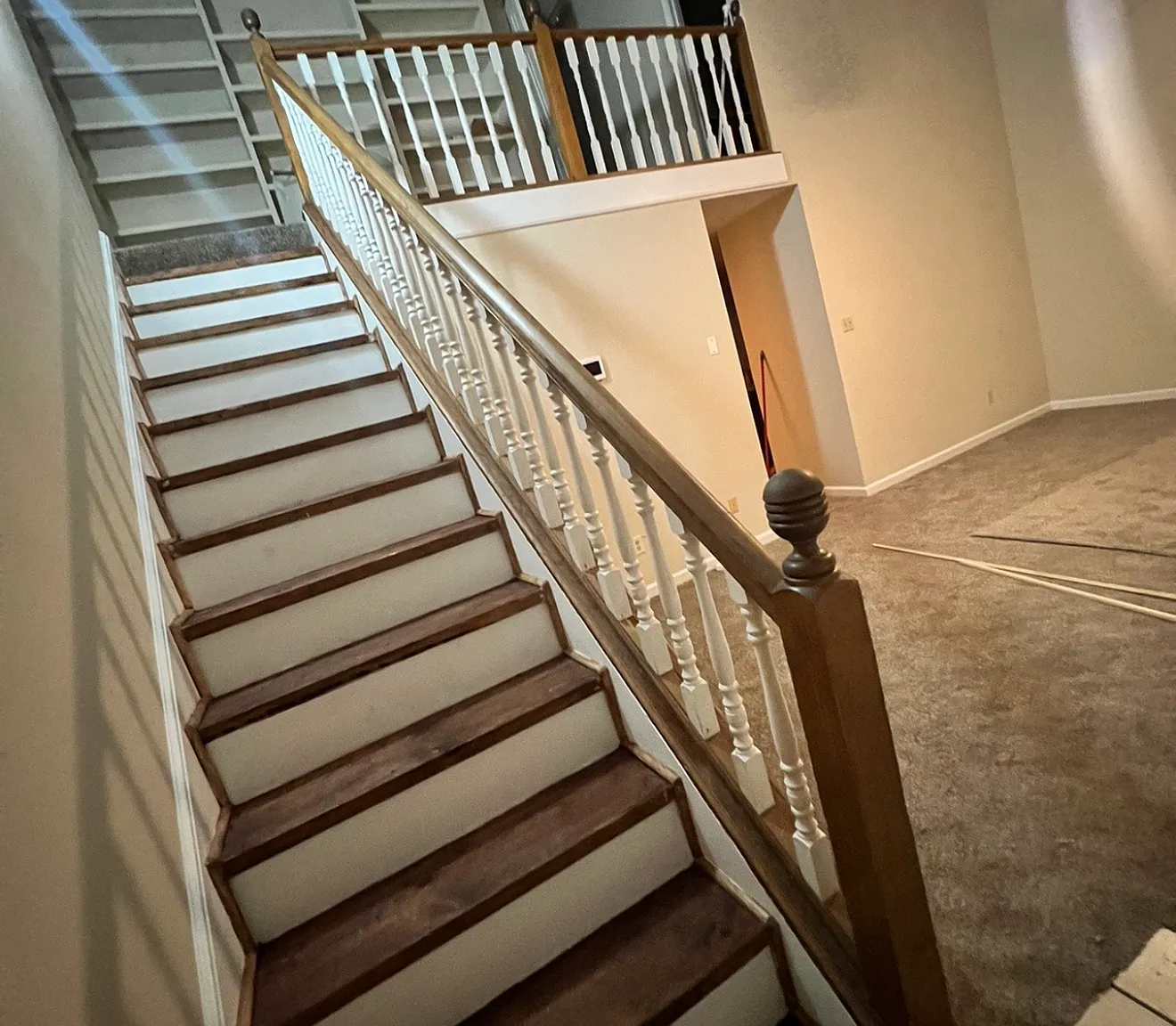 6891 Snyder Rd — Photo 2