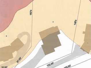 3 Bacon St, Wellesley, MA 02482