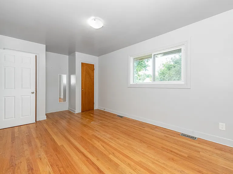 2344 Midway Ave #A — Photo 22