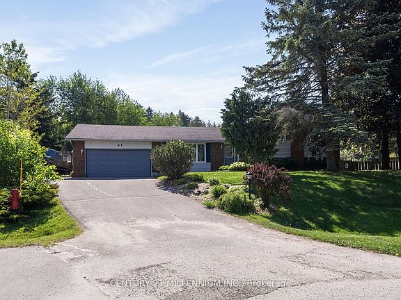 4th image of 41 Douglas Cres