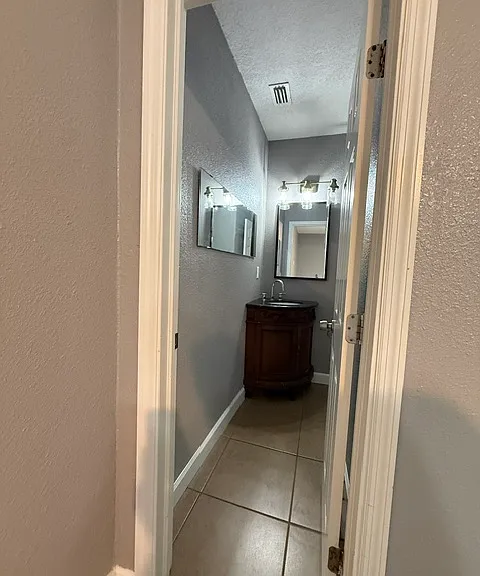 7507 N Saint Peter Ave #A — Photo 11