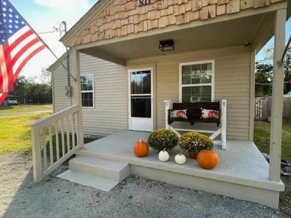 811 SW 4th St, Corning, AR 72422