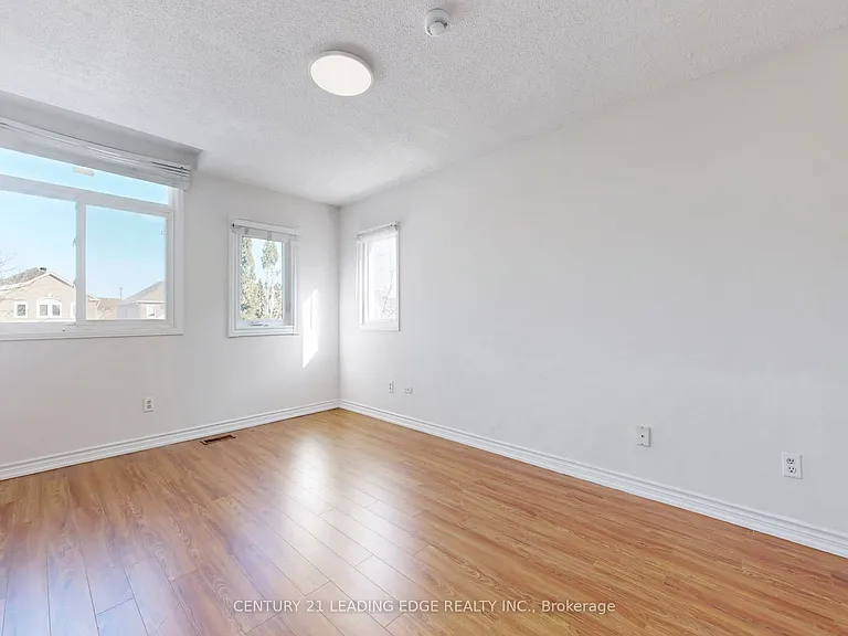 107 Joycedale St #MAIN FLOOR — Photo 27