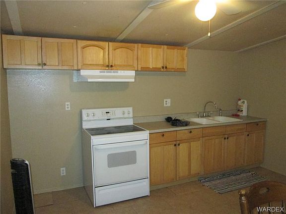 5th image of 2098 Balboa Dr