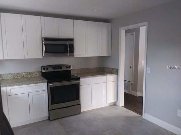 5th image of 1859 Beewood Ct