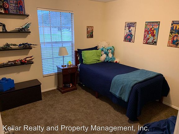 5th image of 1702 Donna Dr
