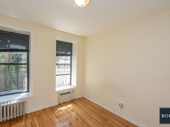 5th image of 324 E 91st St APT 3