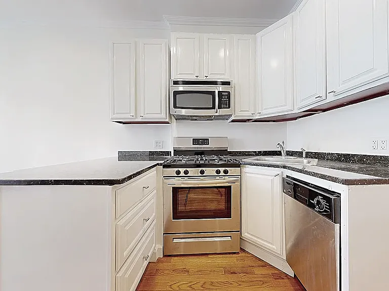 126 W 139th St #4LFA — Photo 4