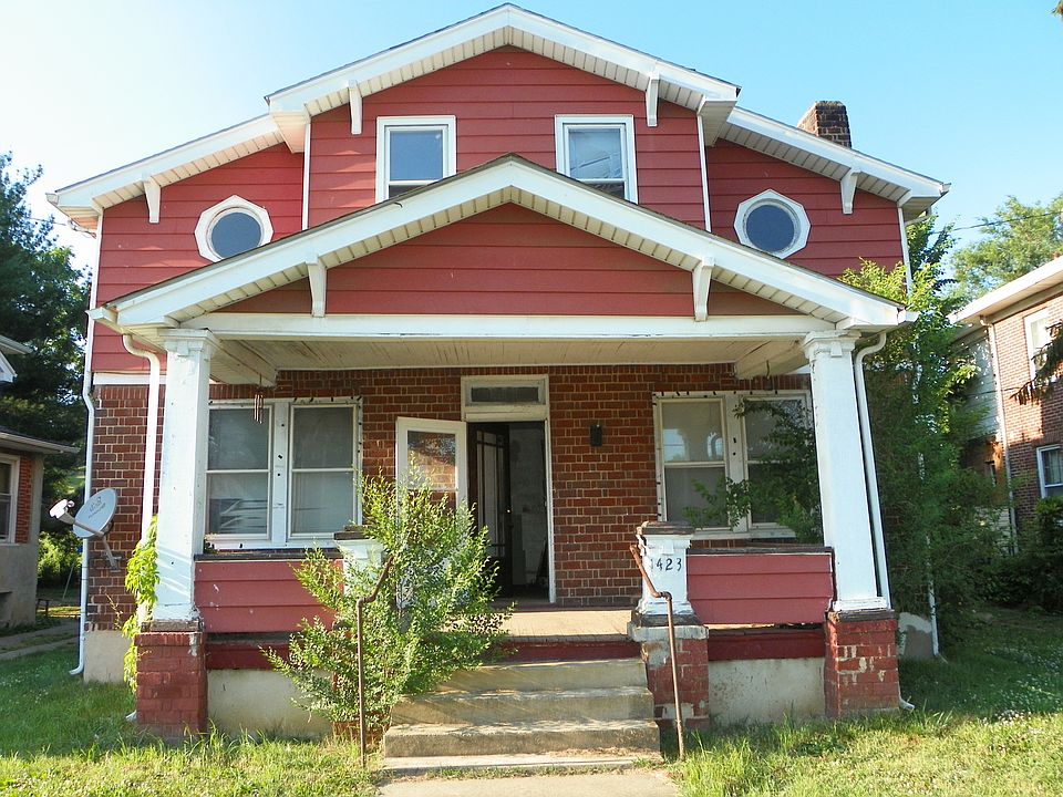 1st image of 1423 Orange Ave NW