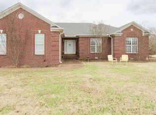 207 Dana Dr, Medina, TN 38355