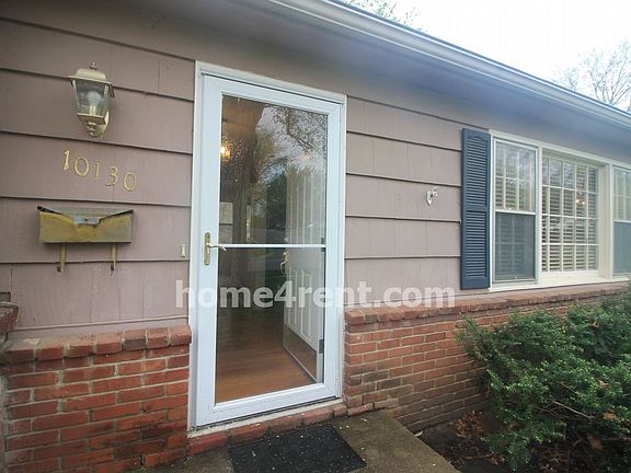 3rd image of 10130 Horton St
