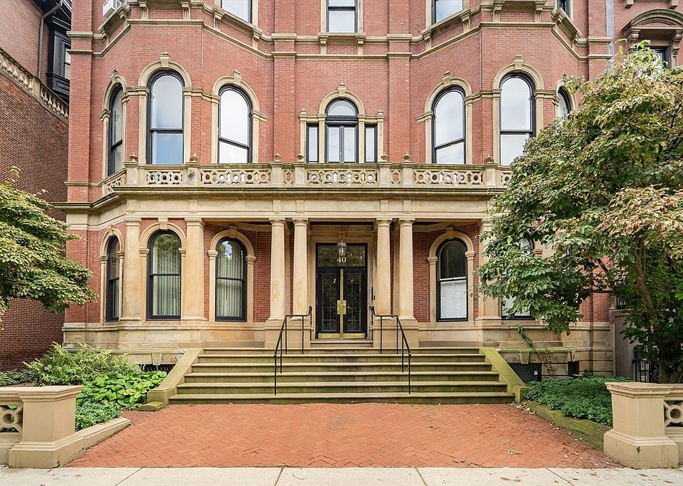 1st image of 40 Commonwealth Ave #1