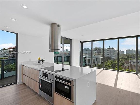 3rd image of 9901 W Bay Harbor Dr #604