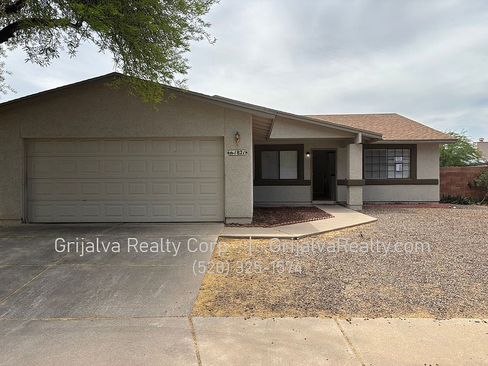 1st image of 1821 W Mountain Oak Ln