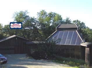 5422 Tuttle Cove Rd, Manhattan, KS 66503