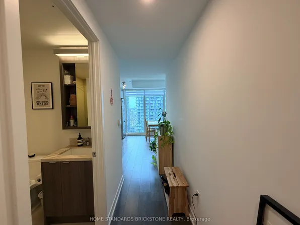 115 Blue Jays Way, Toronto, ON