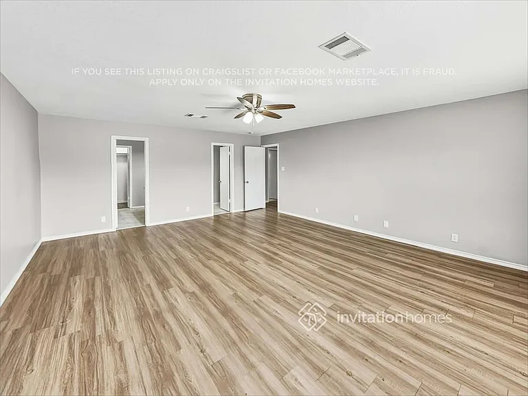 1405 Comfort St — Photo 13