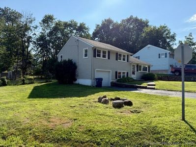 30 Batt Lane, West Haven, CT, 06516