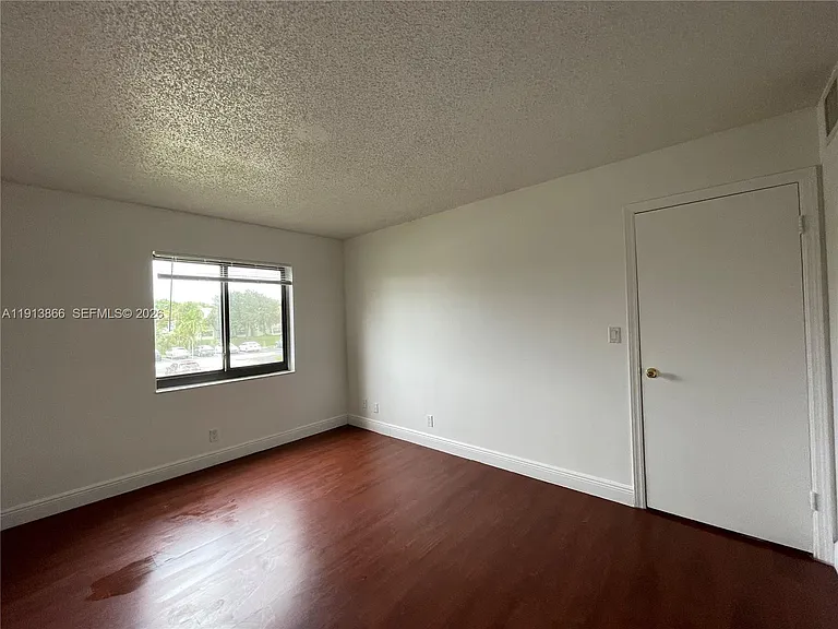 3720 N Pine Island Rd #234 — Photo 11