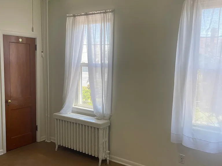 Bedroom #1