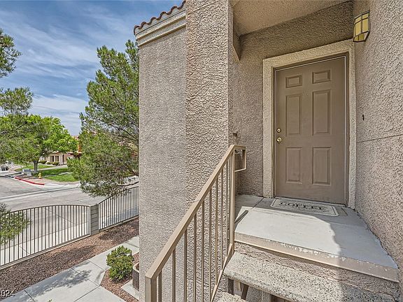 3rd image of 9470 Peace Way Unit 231