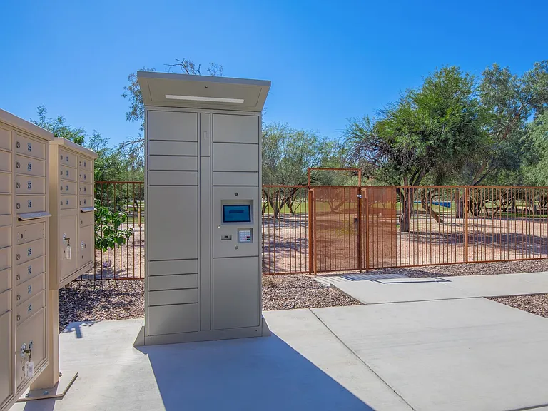 San Junipero Townhomes — Photo 12