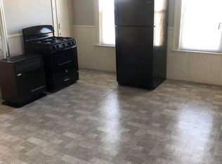 262 Robinson St #3R, Woonsocket, RI 02895