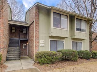 2057 Powers Ferry Trce SE, Marietta, GA 30067