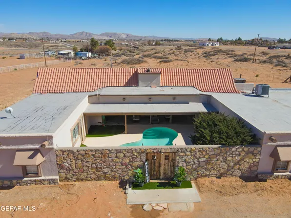 5566 Desert Willow Dr, El Paso, TX 79938