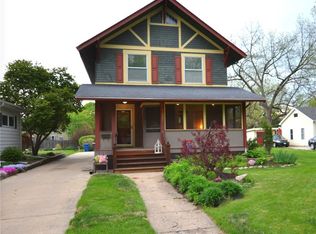 1225 43rd St, Des Moines, IA 50311
