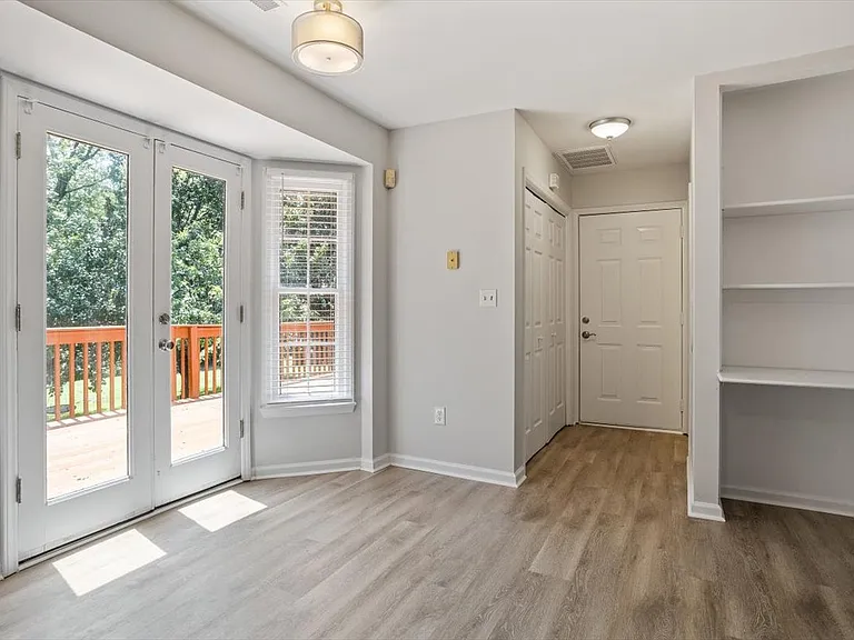 302 Wax Myrtle Ct — Photo 19