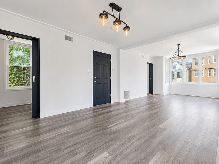 3509 W Shakespeare Ave #2 — Photo 3