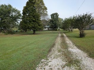 209 Poplar Creek Rd, Oliver Springs, TN 37840