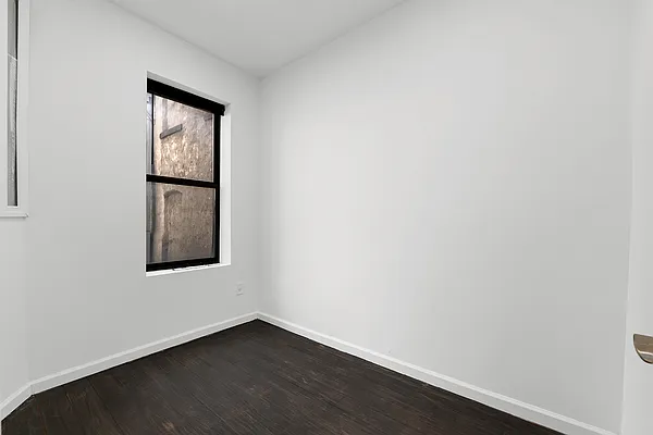 Rented by REAL New York | media 18