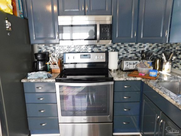 2nd image of 1003 Quail Hollow Dr