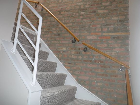 4th image of 2401 S Oakley Ave #306