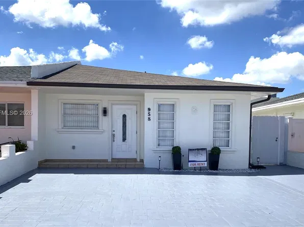 958 W 39th Pl, Hialeah, FL 33012