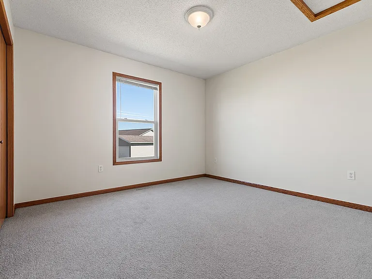 Freeland Rental Homes - Freeland/Bay City, MI — Photo 24