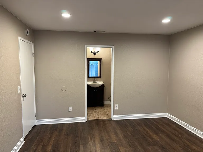 15840 Rainbow Dr — Photo 30